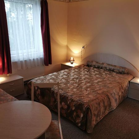 Fortuna Vendégház Balatonmariafurdo Exterior foto